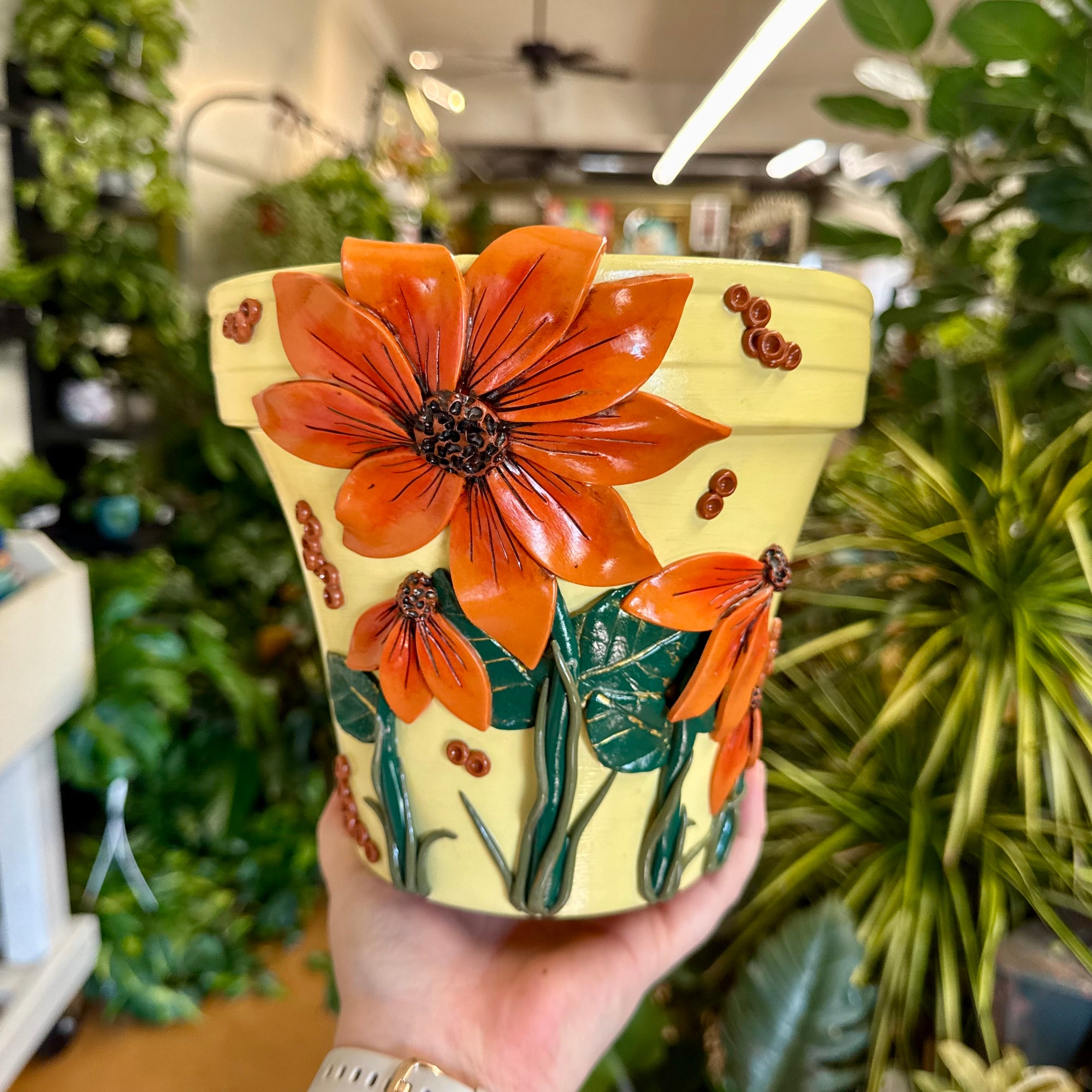 8" Flower Pot: Yellow w/ Orange Flowers