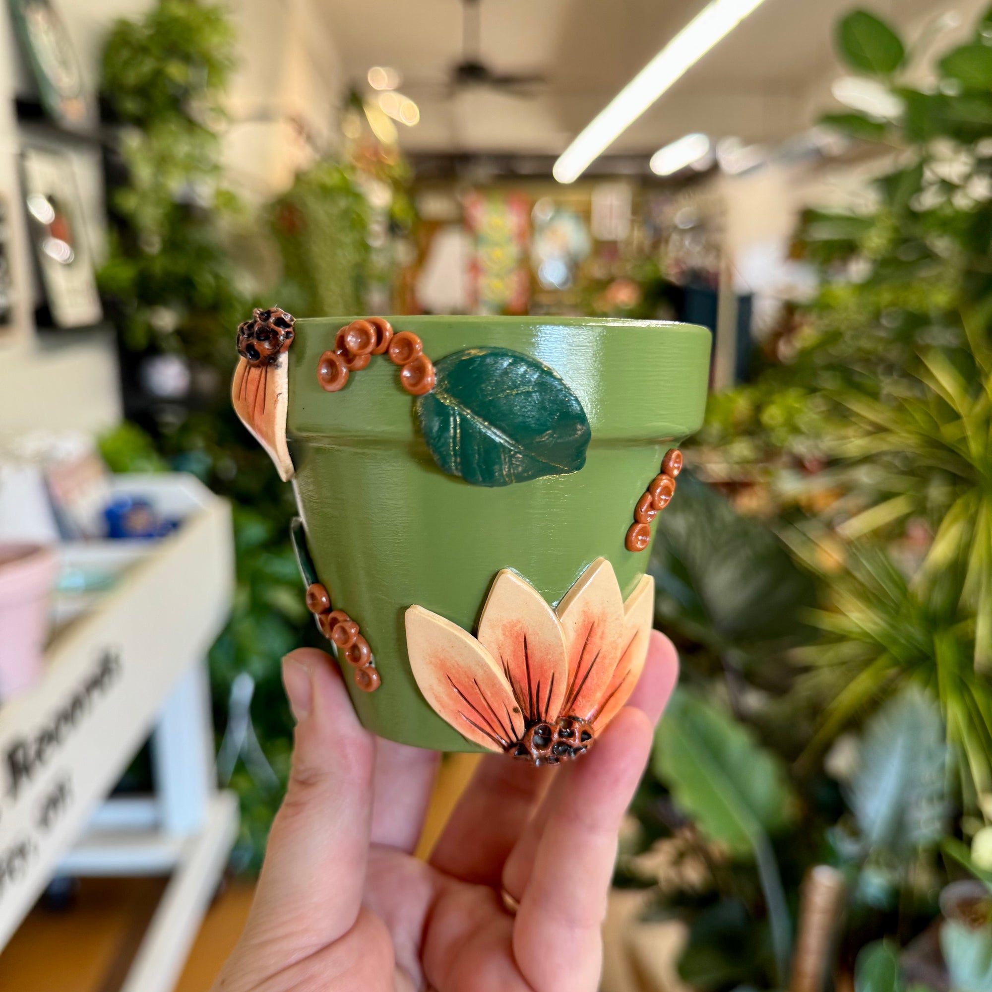 3" Flowers Pot: Green w/ Peach-Orange Flowers